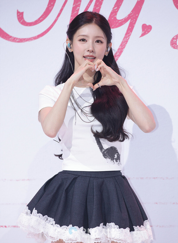 솔로 미니 2집 앨범 마이 러브(MY, Lover) 발매한 아이들 미연