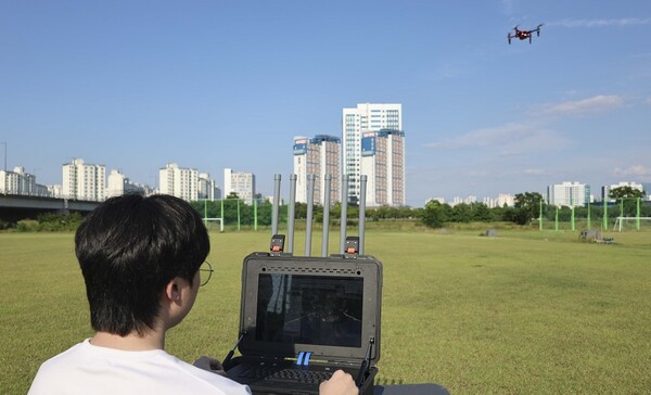 드론 지능형 무력화 장비 운영[사진 = 한국원자력연]