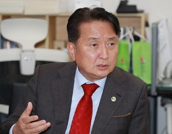 김영환 충북지사 [사진 = 충북도]