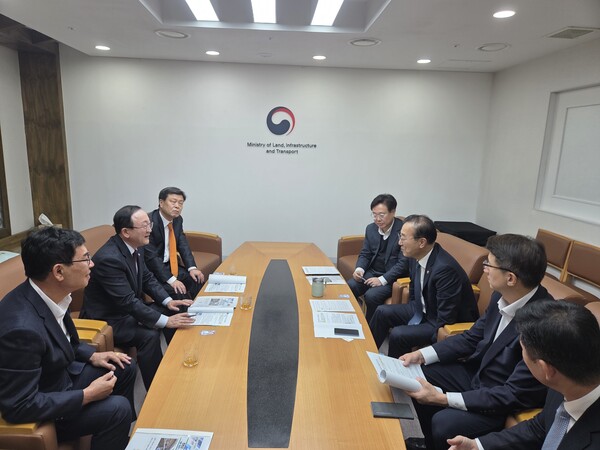 김덕현 연천군수, 김윤덕 국토교통부 장관과 지역현안 논의