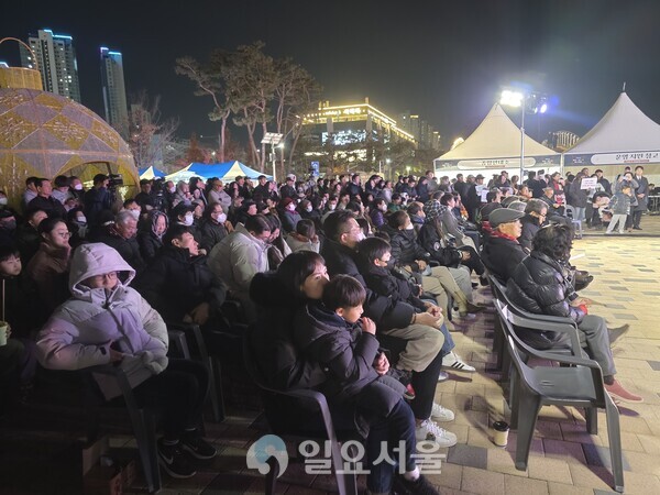 객석을 가득 메운 세종시민들(사진=김교연 기자) 